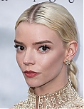 278957676_anya-279.jpg