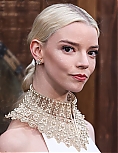 278959576_anya-424.jpg
