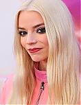 345054381_anya9-4.jpg