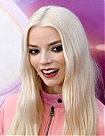 345084231_anya11-8.jpg