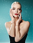 529008390_anya-taylor-joy-carljin-jacobs-tiffany-co-holiday-campaign-31st-october-20.jpg