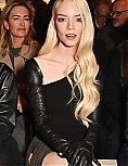 559651569_anya3-1.jpg