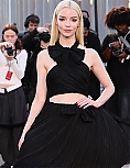 726407096_anya10-12.jpg