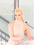 729582879_anya-79.jpg