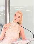 729582991_anya-87.jpg