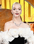 AA_FuriosaLondonadds_2810029.jpg