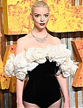 AA_FuriosaLondonadds_2811729.jpg