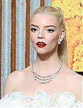 AA_FuriosaLondonadds_2814229.jpg
