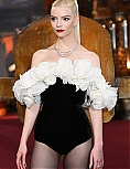 Filename=AA_FuriosaLondonadds_2817029.jpg
Filesize=726KiB
Dimensions=1366x2048
Date added=Jan 17, 2025 AA_FuriosaLondonadds_2817029.jpg
