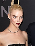 AA_NYTMPremiere_265.jpg