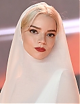 anya-126~2.jpg