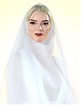 anya-132~1.jpg
