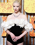 anya-137~9.jpg