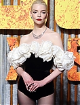 anya-142~9.jpg
