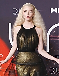 anya-145~2.jpg