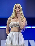 anya-18~29.jpg