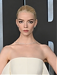 anya-18~39.jpg