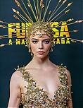 anya-191~5.jpg