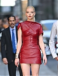anya-196~8.jpg