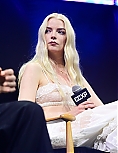 anya-1~29.jpg