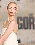 anya-240~5.jpg