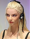 anya-24~44.jpg