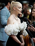 anya-260~2.jpg