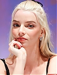 anya-29~43.jpg