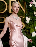 anya-30~28.jpg