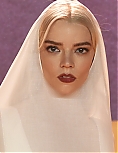 anya-360.jpg