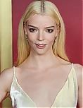 anya-37~42.jpg