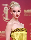 anya-3~51.jpg