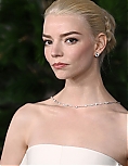 anya-400~1.jpg