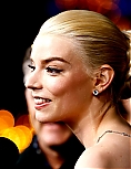 anya-429~1.jpg