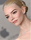 anya-501~1.jpg