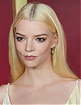 anya-50~37.jpg