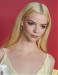anya-56~34.jpg