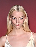 anya-75~24.jpg