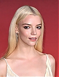 anya-76~24.jpg