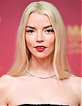 anya11-19~0.jpg