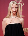 anya12-7~1.jpg