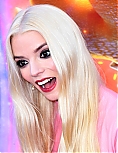 anya12-8.jpg