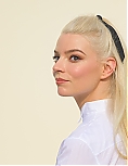 Filename=anya13-26.jpg
Filesize=765KiB
Dimensions=2500x1666
Date added=Oct 03, 2025 anya13-26.jpg
