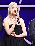 anya13-44~0.jpg