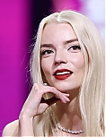 anya13-46~0.jpg