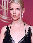 anya2-13~2.jpg