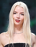 anya8-11~0.jpg