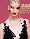 anya8-16~1.jpg