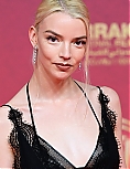 anya8-18~1.jpg