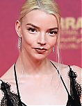 anya8-19~1.jpg